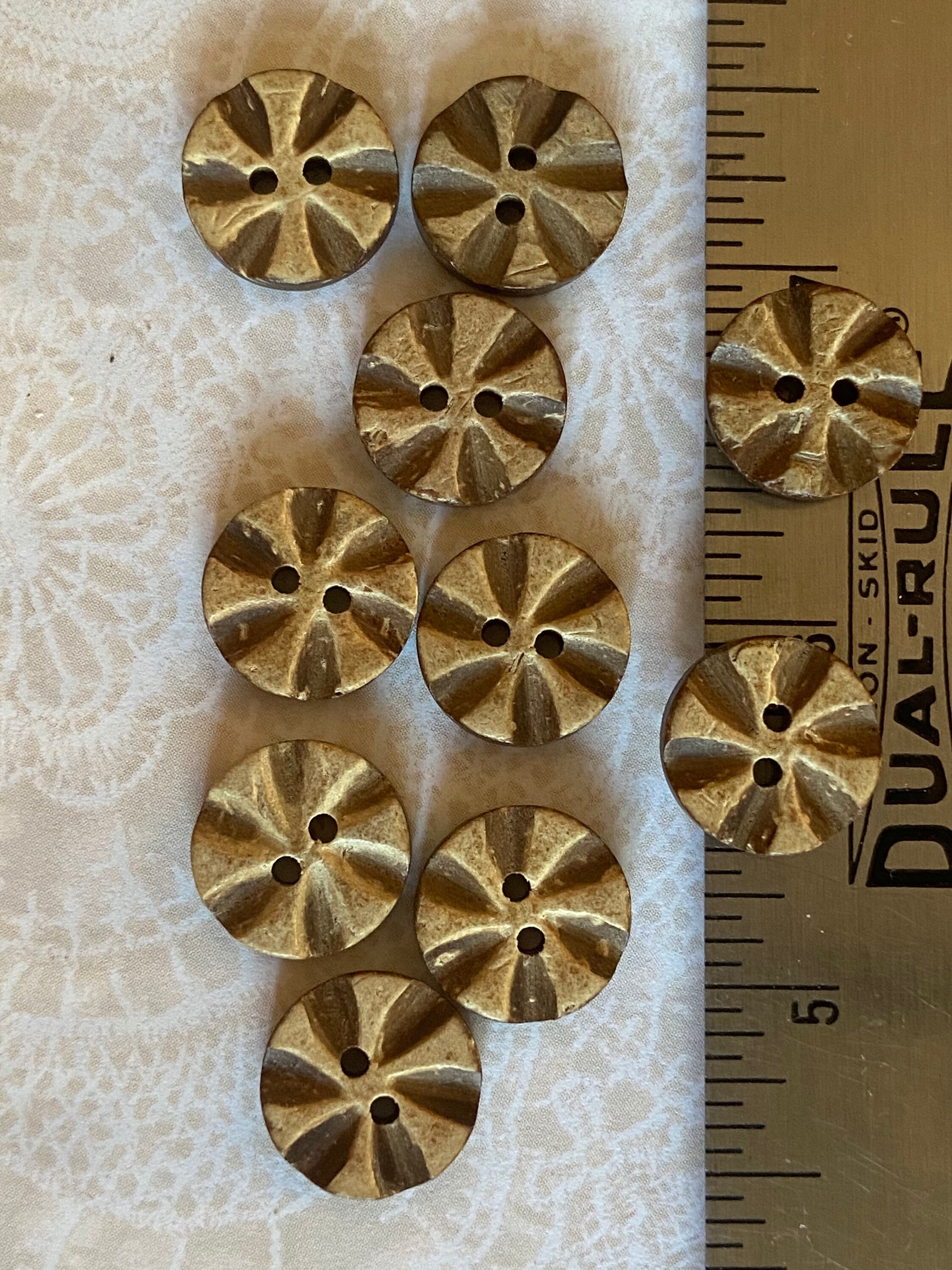 10 carved coconut shell buttons buttons 5/8 in in very good | Etsy