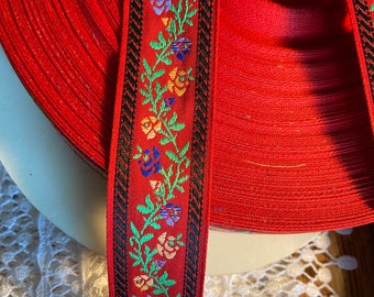 Red floral vine Woven jacquard fabric trim, 1 1/4 inch wide, sold by the yard.
