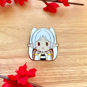 Anime Mage • Overpowered Mage Elf | Kawaii Chibi Gold Hard Enamel Pin Kawaii Pin