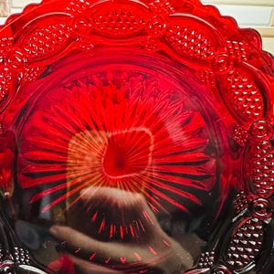 1876 Cape Cod Collection 2 Dessert Plates Ruby Red Glass Avon 7.5&quot; Vintage