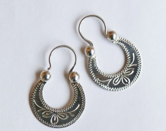 Traditional Ukrainian HANDMADE earrings. Crescent earrings. Silver half-moon earrings. Ukrainian souvenir. Ethnic style for everyday.