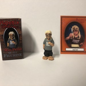 Mad Peter Mistress Peace Theatre mini figurine by PhoenixComicsToys