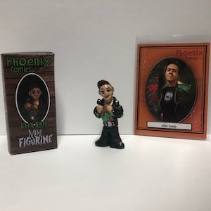 Glen Lentz Mistress Peace Theatre Toy/Film Reviewer mini figurine by PhoenixComicsToys