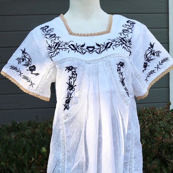 Floral Embroidered Cotton Blouse Top, Boho Blouse, Lightweight Spring/Summer Top, Fiesta Clothing