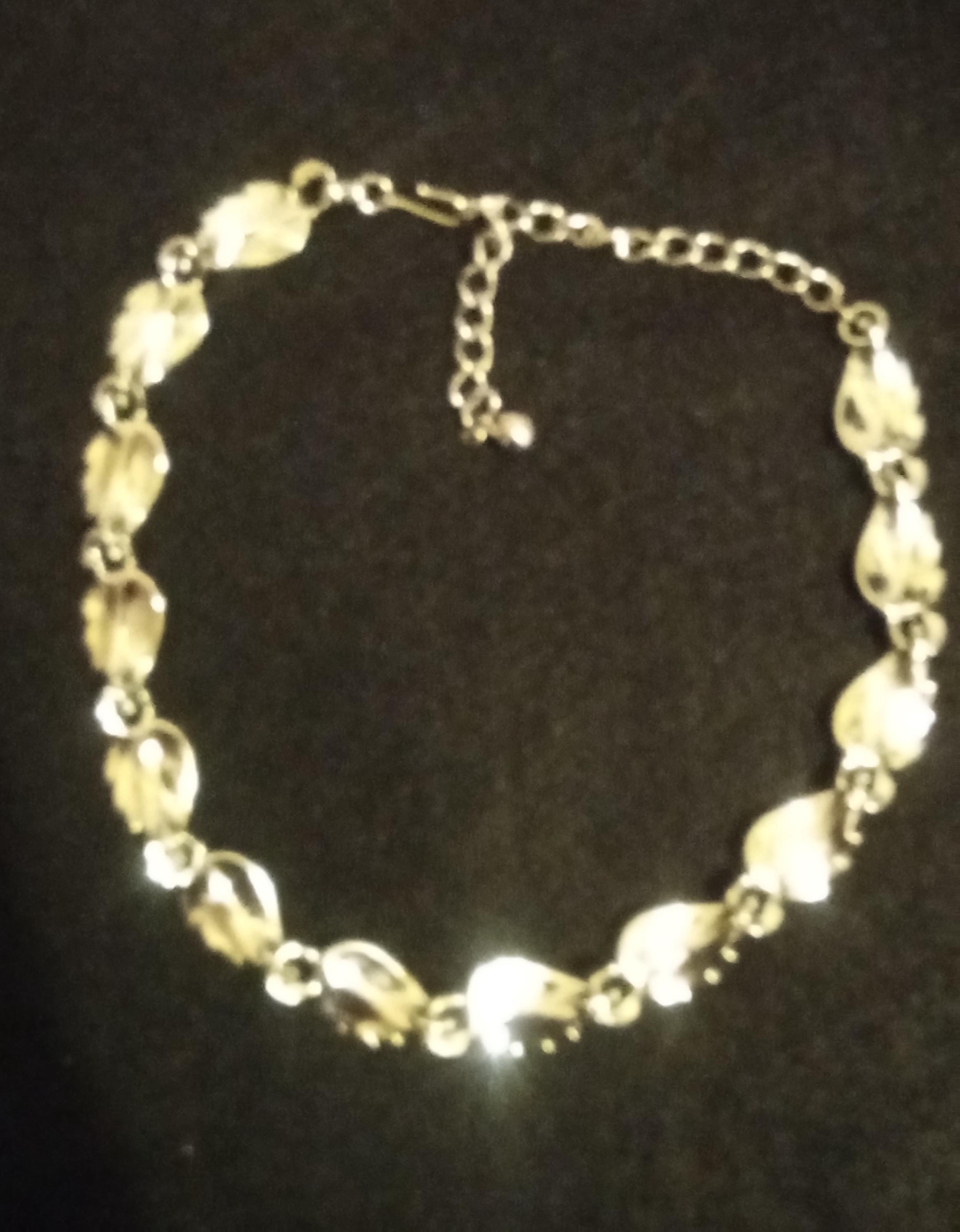 Vintage Coro Pegasus Leaf Choker Necklace Silver Tone 1950s VINTAGE 1950-60 main image 2