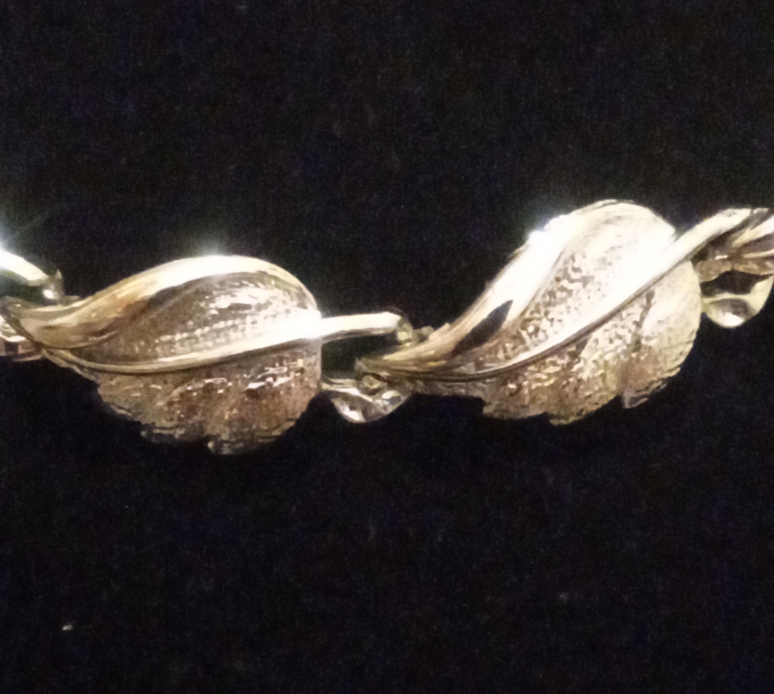 Vintage Coro Pegasus Leaf Choker Necklace Silver Tone 1950s VINTAGE 1950-60 main image 3