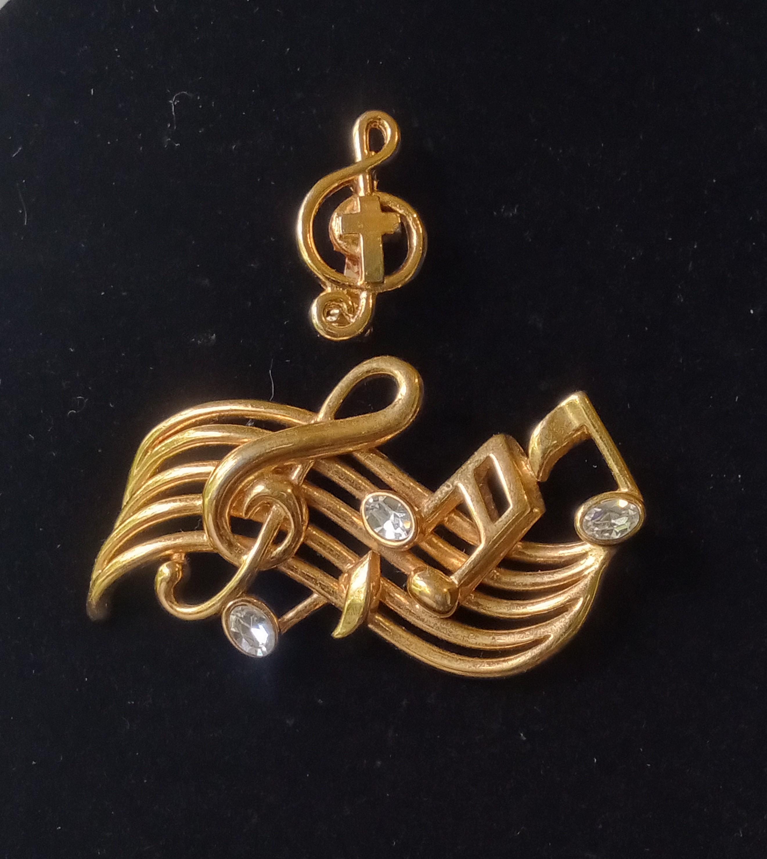 Broche Fantaisie Années 80 - Ensemble Musical En Métal Doré - Occasion - Style Vintage