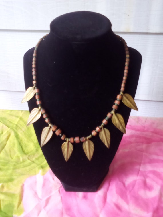 1940s HANDCRAFTED LEAF NECKLACE - Brass Stamped wi