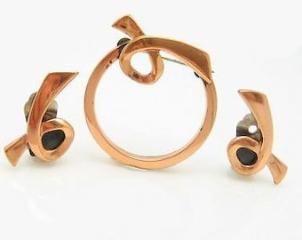 1950's RENOIR "DEVOTION" DEMIPARURE - Matching Modernist Copper Brooch & Clip On Earrings Set, Stamped "Renoir"- Excellent Condition