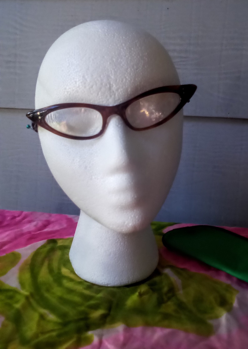 1950's GEEKY GLAMOUR True Vintage Faux Tortoiseshell Lucite Cats Eye Glasses with Cool Wavy Design Arms Good Condition image 8