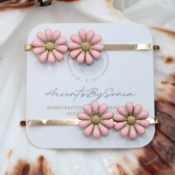 Soft Pink Daisy Hair Pins//Pink and Gold Daisy Hair Pins//Women's Decorative Hair Clips//AccentsBySonia