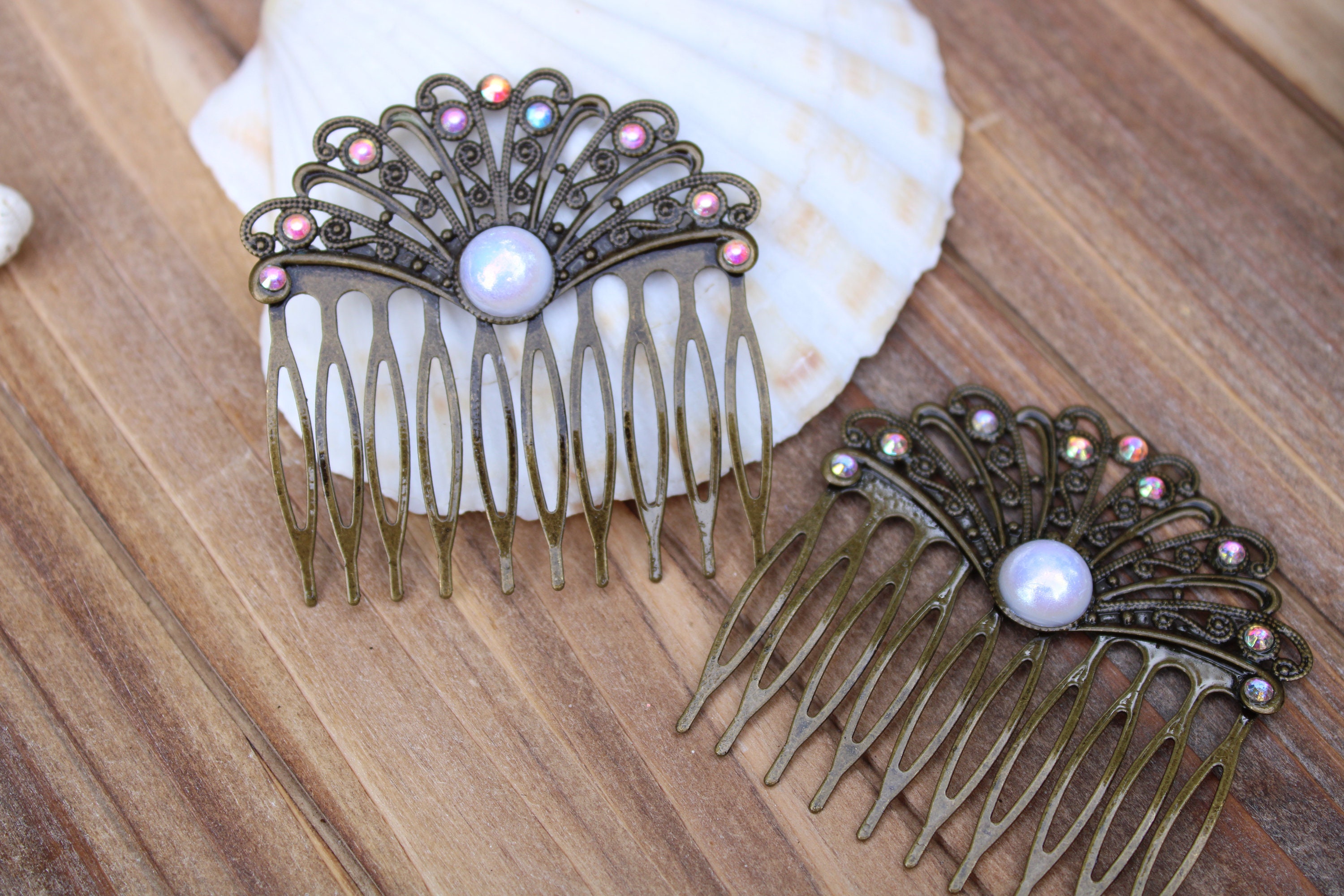 Vintage Bronze Hair Combs: Rainbow Crystal Faux Pearl Bridal  display picture 3