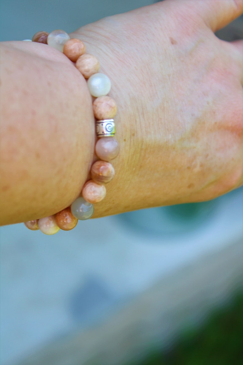 Sunstone Stretch Bracelet Sunstone Beaded Bracelet Gemstone Beaded Sunstone Bracelet for Women Sunstone Bracelet Healing stones,Reiki