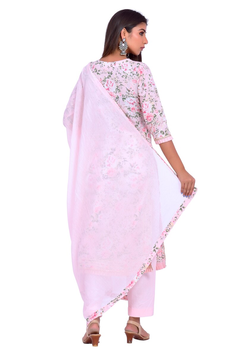 Women/'s 100/% Cotton Kurta Beautiful Printed Kurta With Pant and Malmal Dupatta for Festive Season