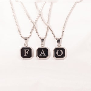 Initial Necklace for men, Letter gift for him, with box chain, boyfriend present, dad present bild 2
