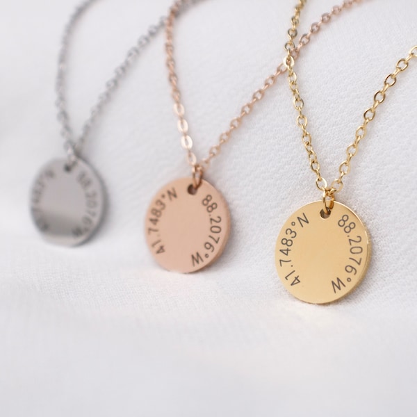 Best Friend Gift - gps coordinate necklace - mother daughter necklace - Latitude Longitude -gps coordinates Sign - Long Distance Friends