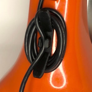 キッチンミキサーコードオーガナイザー - 省スペース家電収納