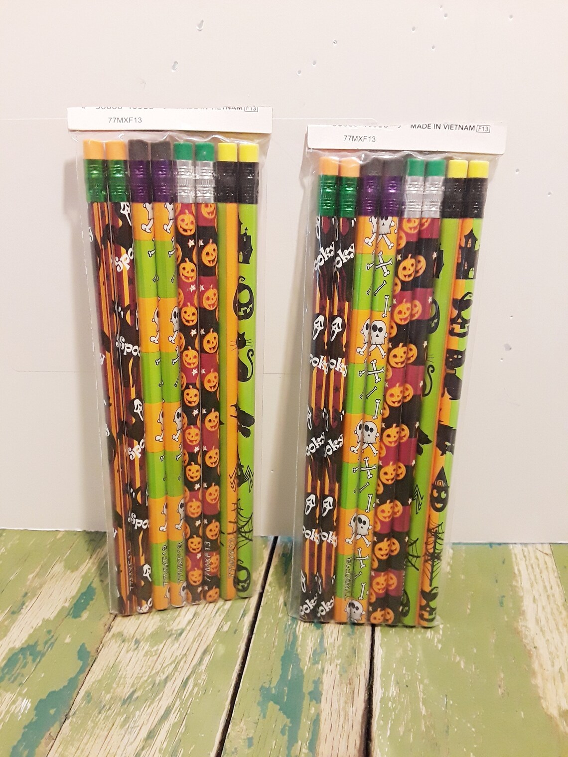 16 Count Halloween Assorted Style Wooden 2 Pencils Etsy