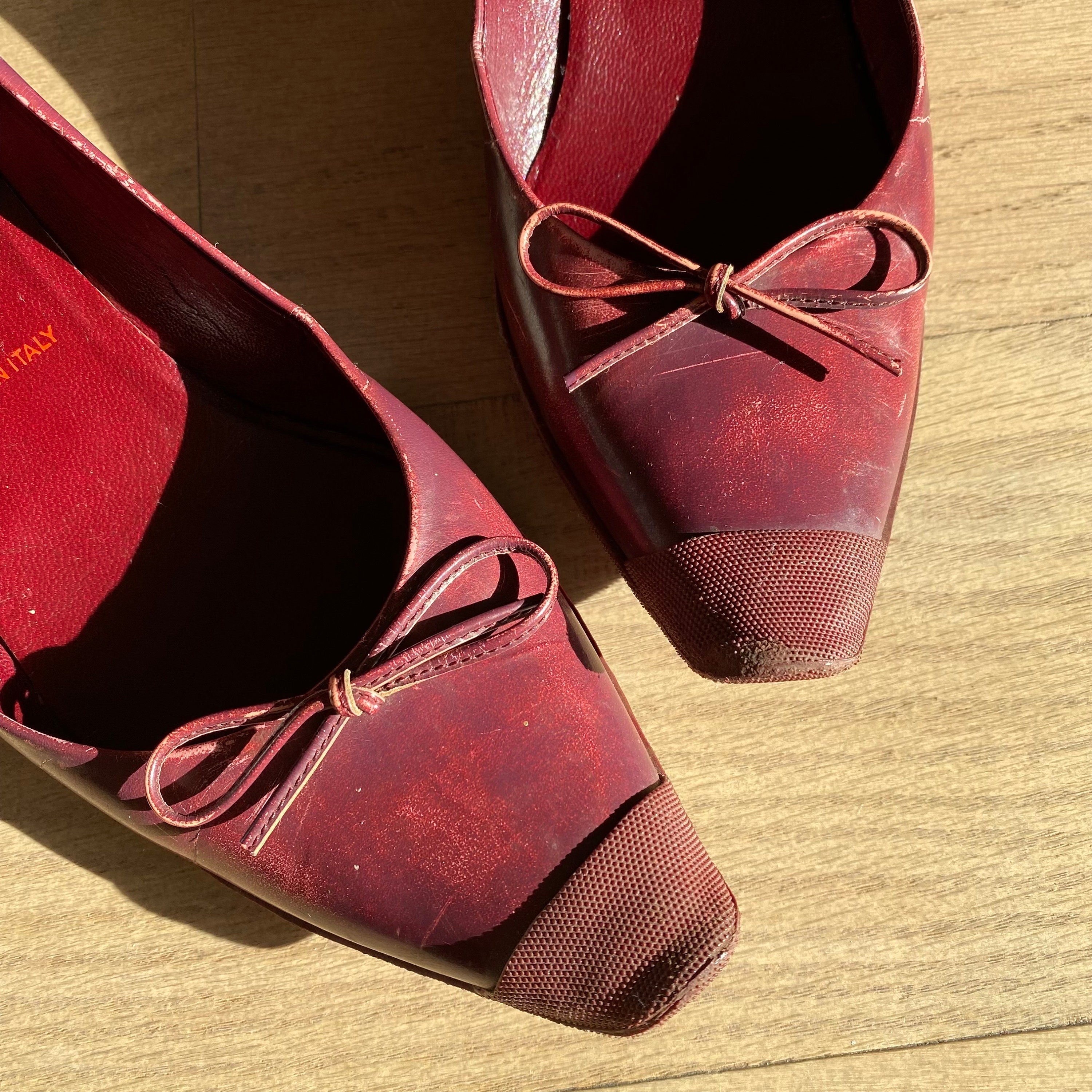 Miu Miu 2000 SS Burgundy Bow Pointed Toe Kitten Heels Pumps - Etsy