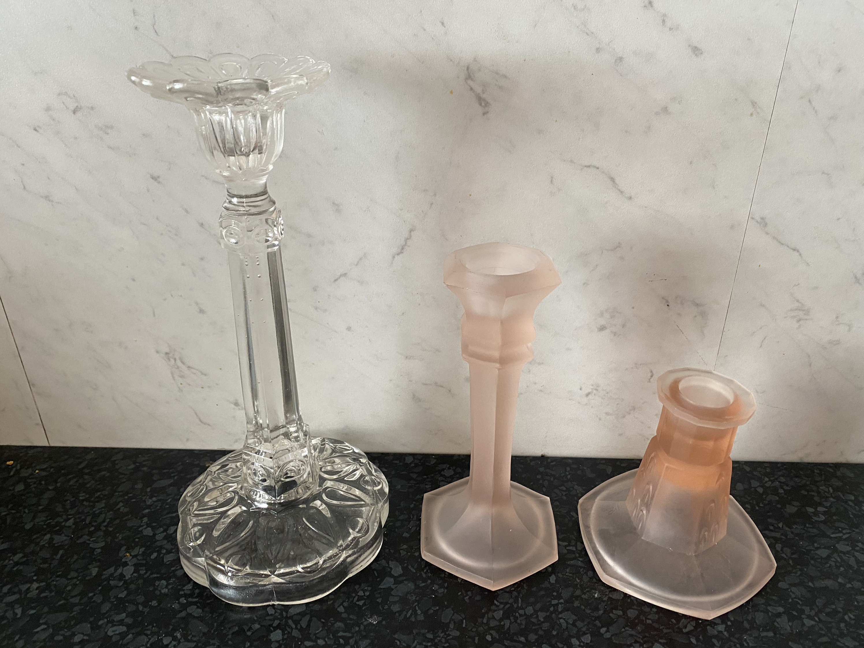 Bougeoir Candélabre en Verre Pressé Moulé, ou Opaline, Vintage Des Annees 30, Candlestick Antique Cr