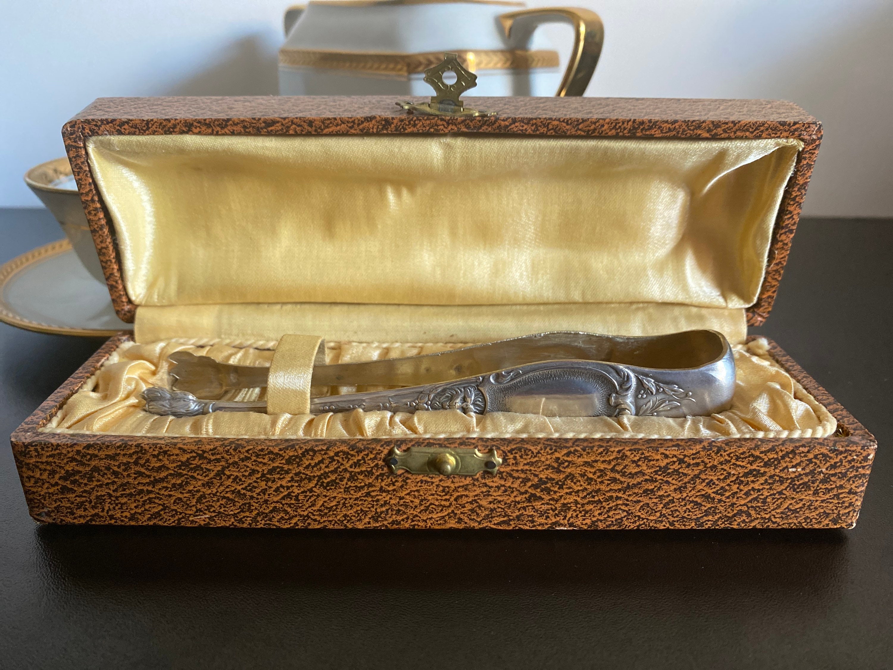 Pince à Sucre Décor Lion Rocaille Métal Argenté Decor Floral Ancienne Français Silvered Silverware S