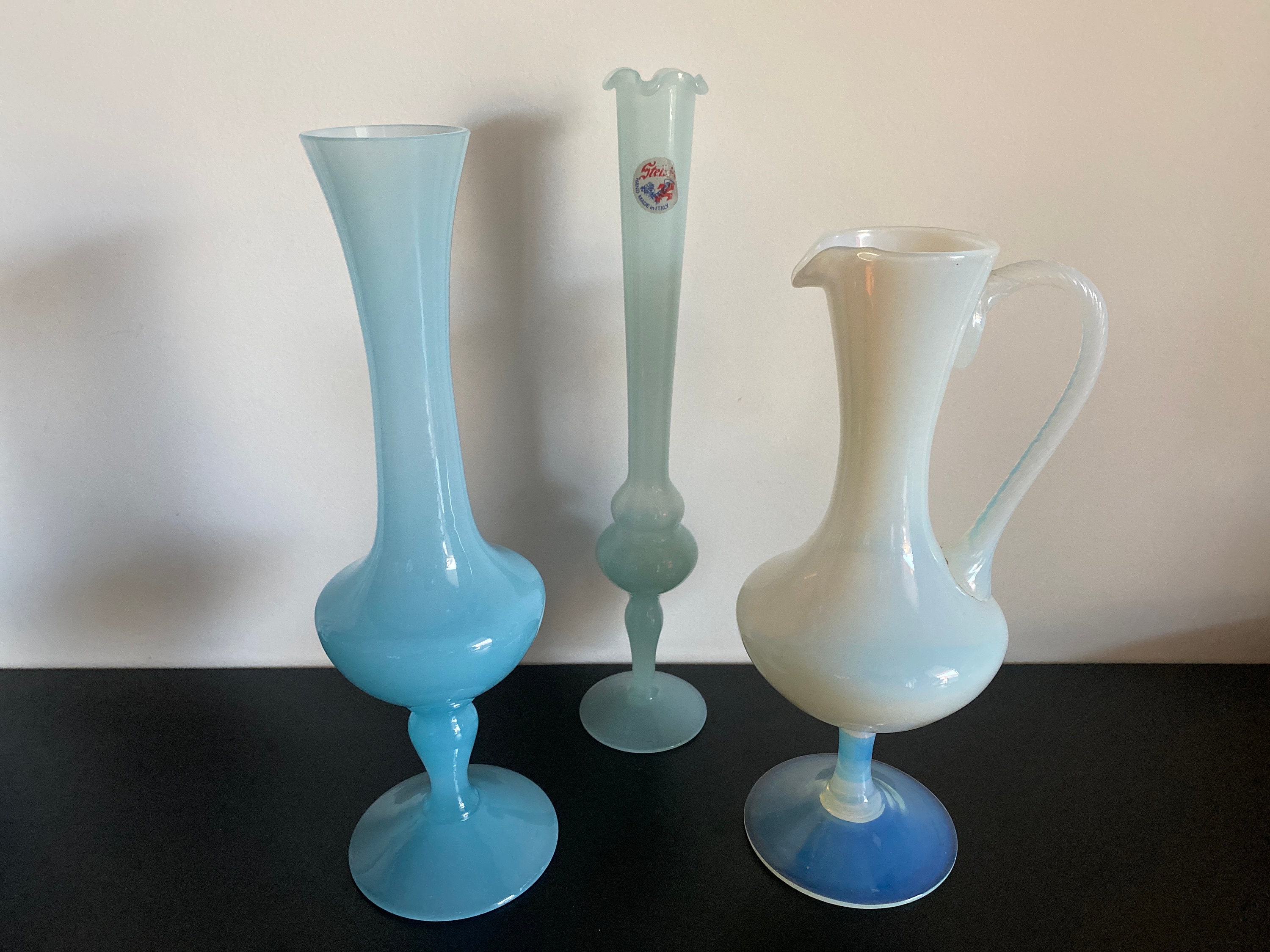 Vase en Opaline Forme Balustre Soliflore Vintage 1950 Milkglass Vase Classique Chic Retro Deco Glass