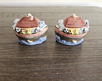 Vintage Noah's Ark Salt y Pepper Shakers