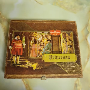 Vintage Princessa Cigar Box