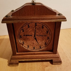 Vintage 6 piece coaster set in the shape of a clock with 5 for it&#39;s 5 o&#39;clock somewhere