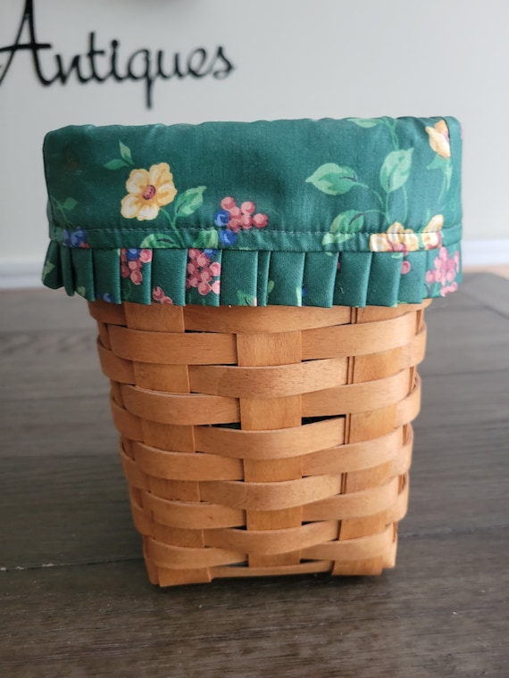 Vintage 1994 Longaberger Basket With Flowered Liner and Protecter