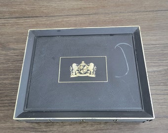 Vintage Plastic Cigar Box marked Mark IV Magnates