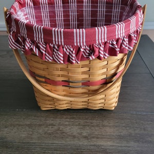 Vintage Large Longaberger Basket marked 1998 with Liner and Protector