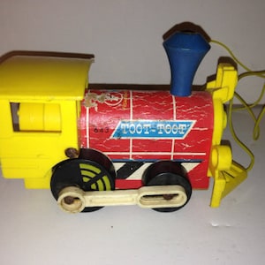 Vintage 1964 Toot Toot Fisher Price Train Pull Toy