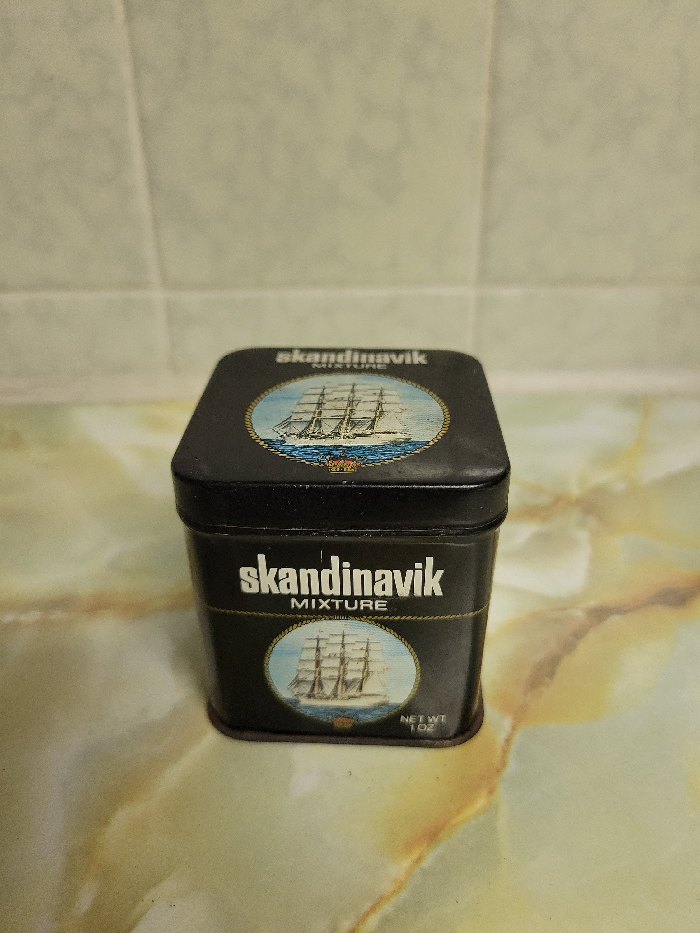 Vintage Skandinavik Mixture Tobacco Tin