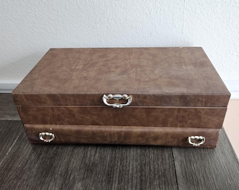 Vintage Brown Buxton Jewelry Box