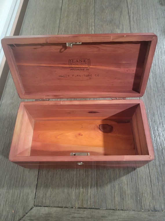 cedar box vintage lane Gem