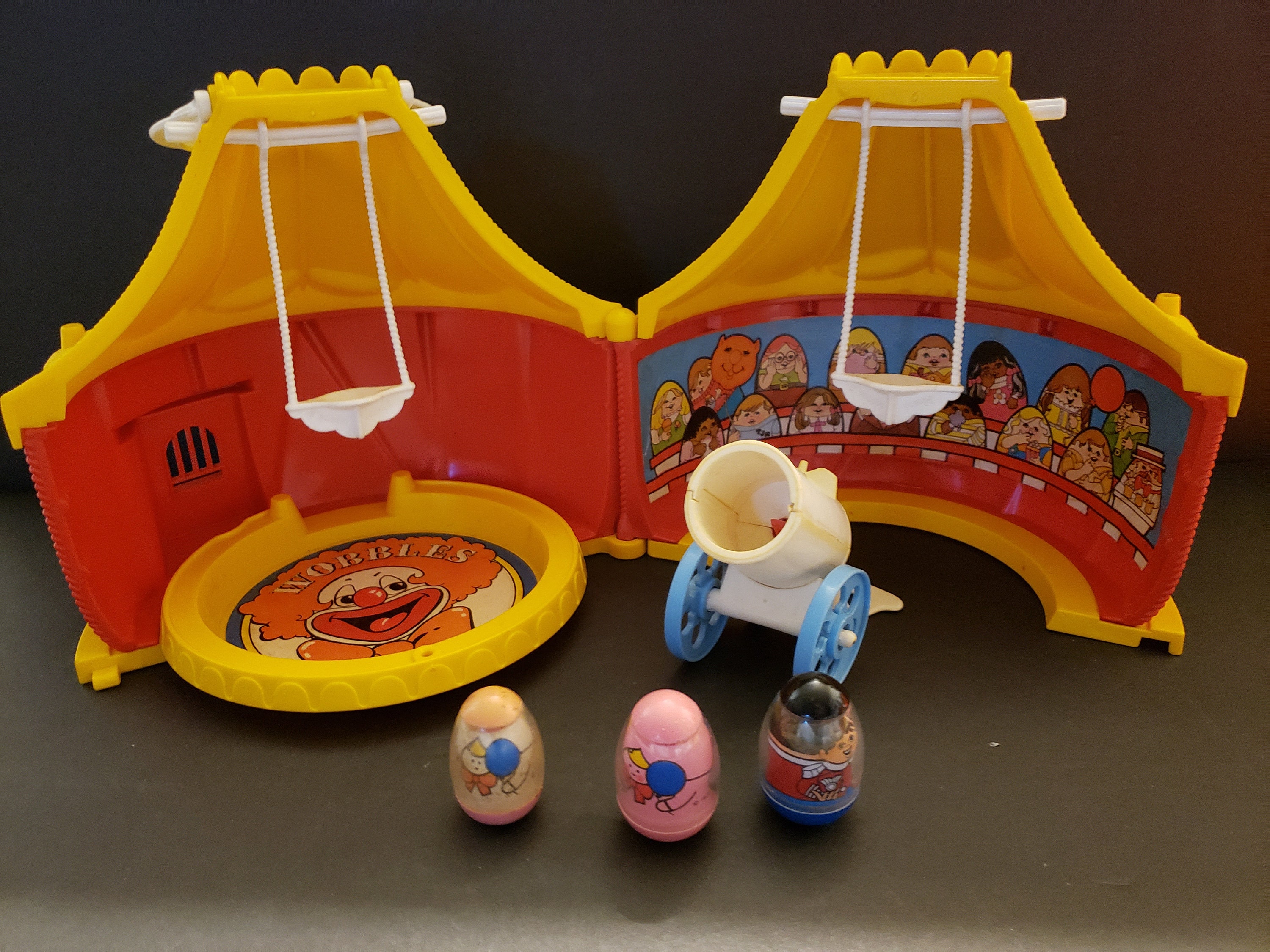 weeble wobble blow up