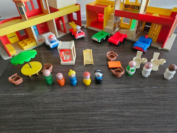 Fisher price play family village hotsell