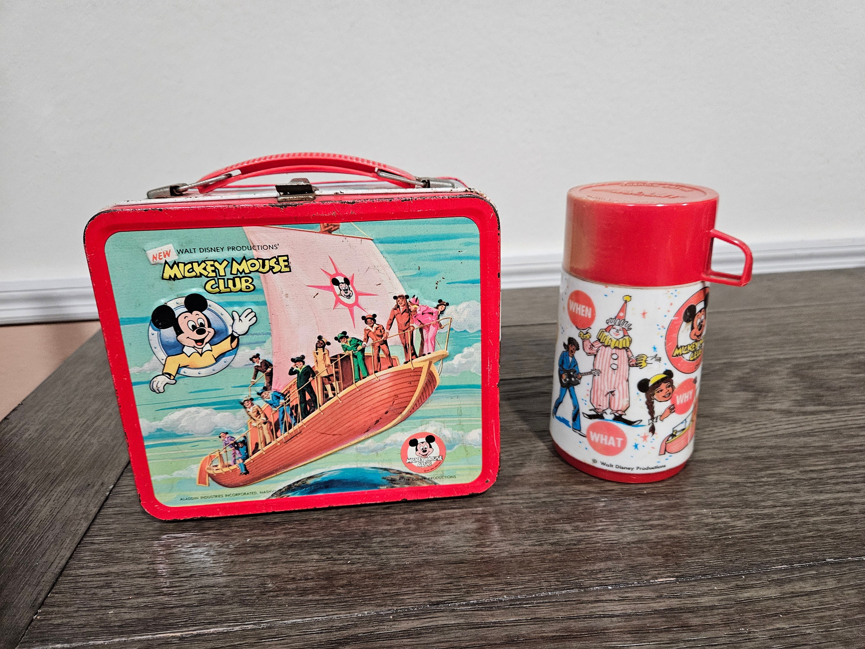 Vintage Mickey Mouse Metal Lunchbox