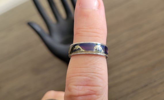 Vintage SP Mood Ring with Dolphins - image 2