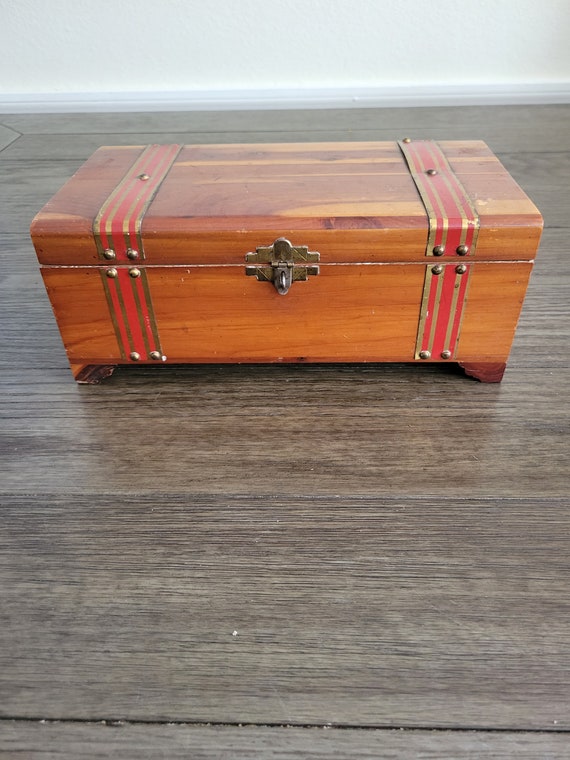 Vintage Cedar Jewelry Box - image 1