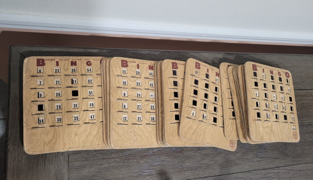Set of 10 Vintage Leather Shutter Bingo Cards - Etsy