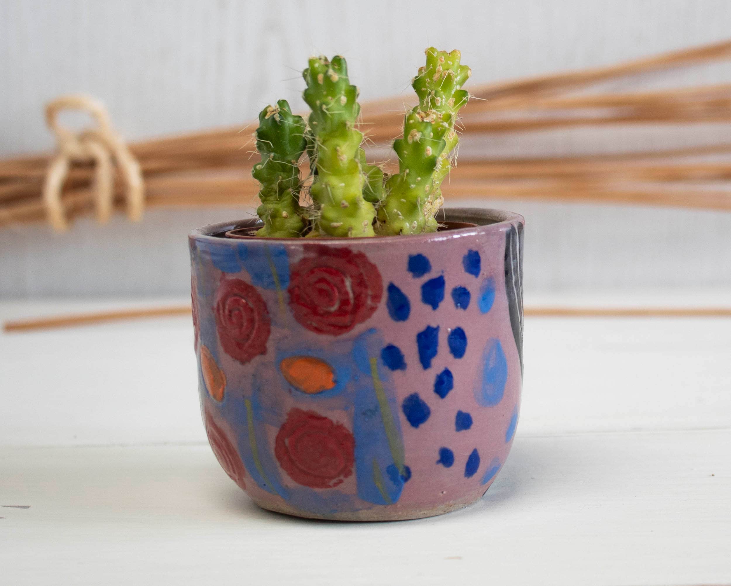 Maceta estilo retro con forma de cactus, pequeña maceta vintage para plantas