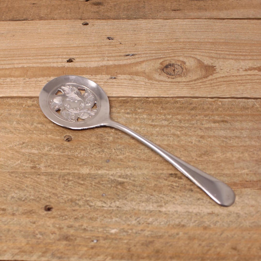 Vintage Leonard Silver Plated Cranberry Spoon / Tomato Server