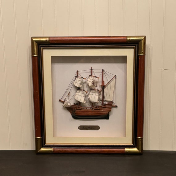 ⭐️SAILS⭐️フランクキャッツマレー　帆船の版画 ベージュフレーム額縁付　銅版画 ⭐️SAILS⭐️フランクキャッツマレー 帆船の版画 ベージュフレーム