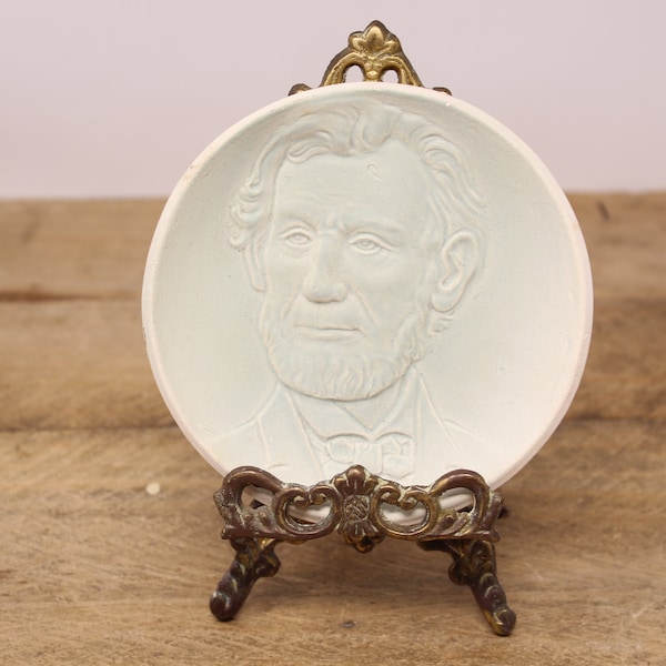 Antique Weller Pottery - Abraham Lincoln - 1904 St Louis Fair Souvenir Plate