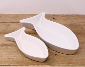 2 Deltis Portugal Fish Shaped White Baking Dishes - 2 Sizes