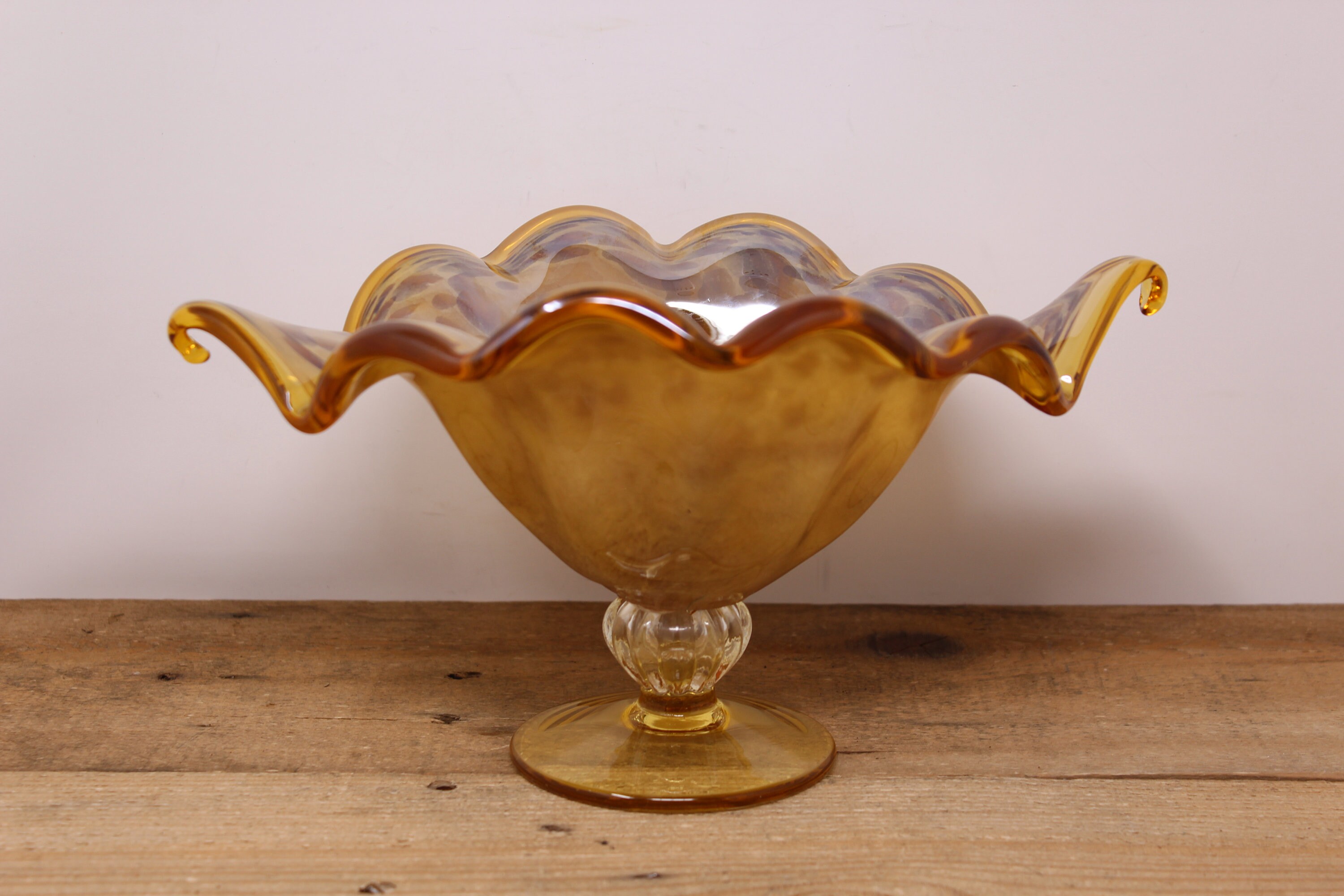 Bowls - Plates - Centerpieces Glass: 6 Sparrows Nest - Glass and Gold -  Original Murano Glass OMG