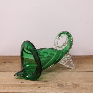 Vintage  Murano Segosa - Emerald Green Blown Art Glass Footed Trumpet Flower / Cornucopia Vase