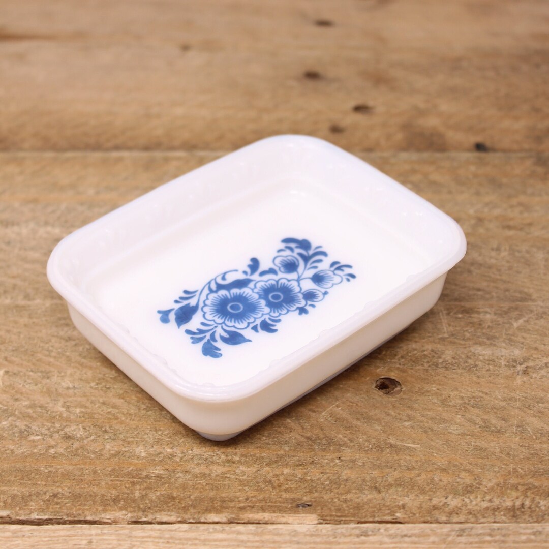 Vintage Avon White Delft Blue Milk Glass Soap Dish / Scrubby